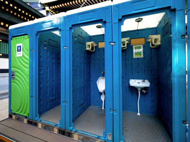 Best Portable restroom trailer rental  in Baxley, GA
